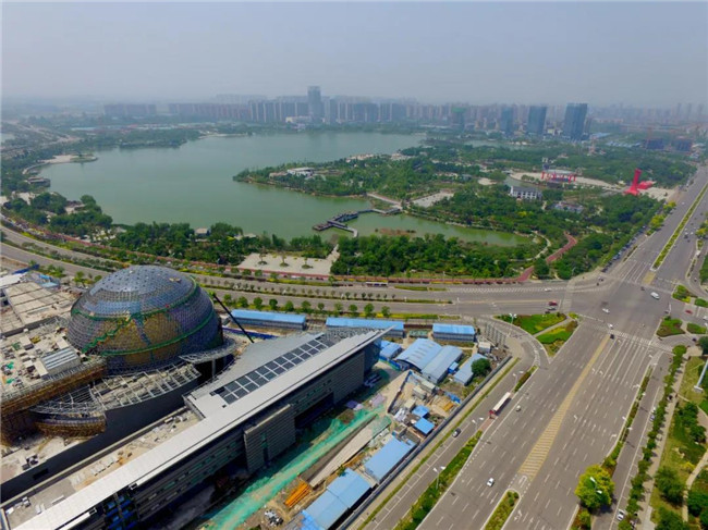 时至今日,商丘这座古城收获了两次意义非凡的圆满——日月湖cbd的完美