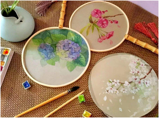 中梁荣华城活动丨彩绘微风扇解暑意手绘团扇diy妙趣来袭