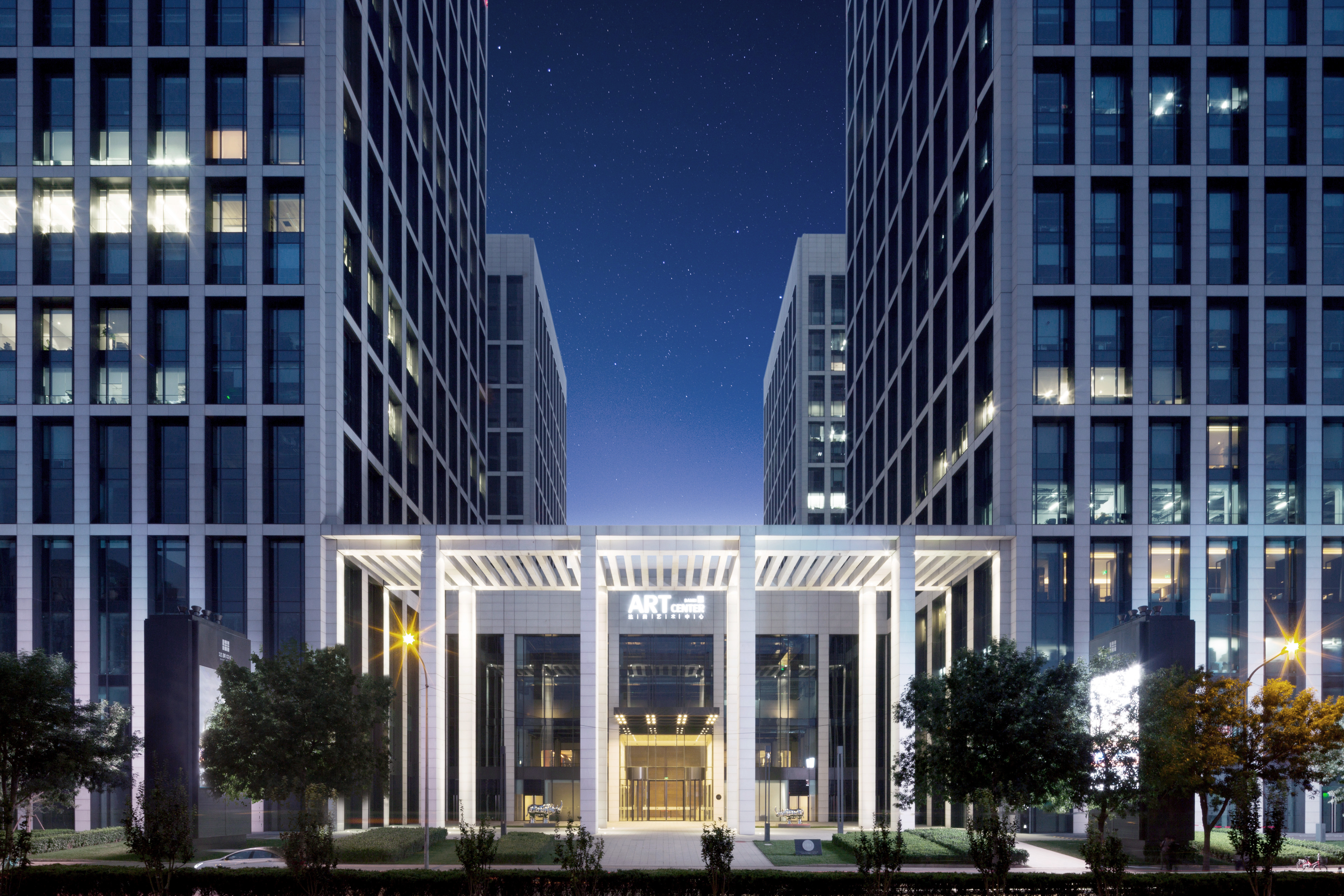 马光远现场助阵达美中心5a写字楼全新样板层耀世启幕